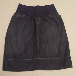 Maternity Gap denim skirt